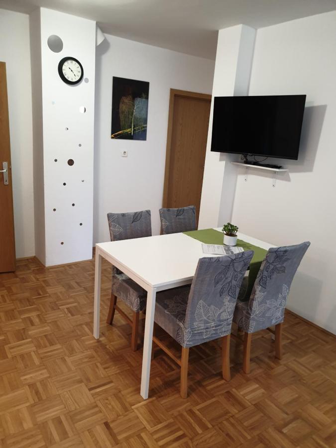 Emma - Free Parking, Ac, Wifi Apartment *
