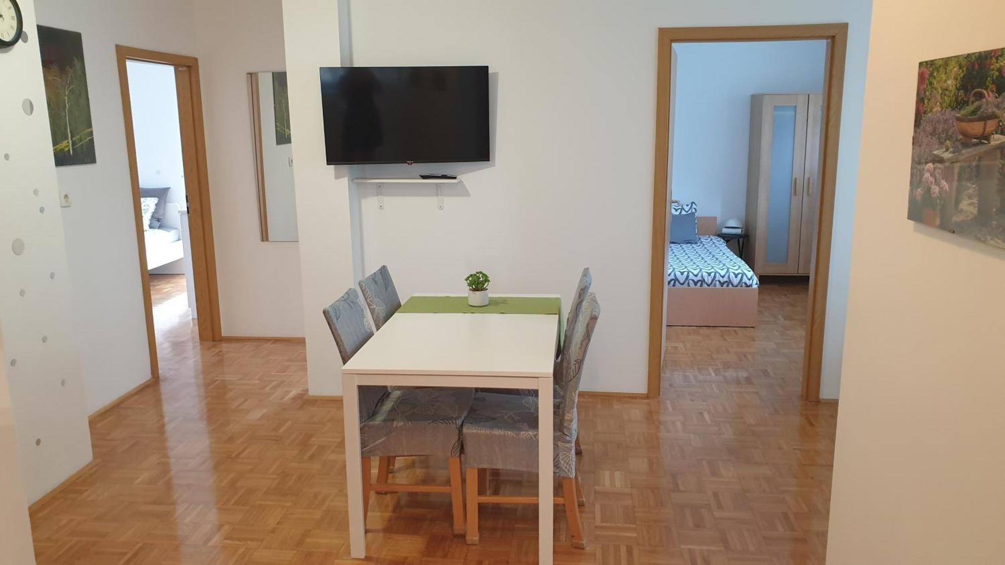 Emma - Free Parking, Ac, Wifi