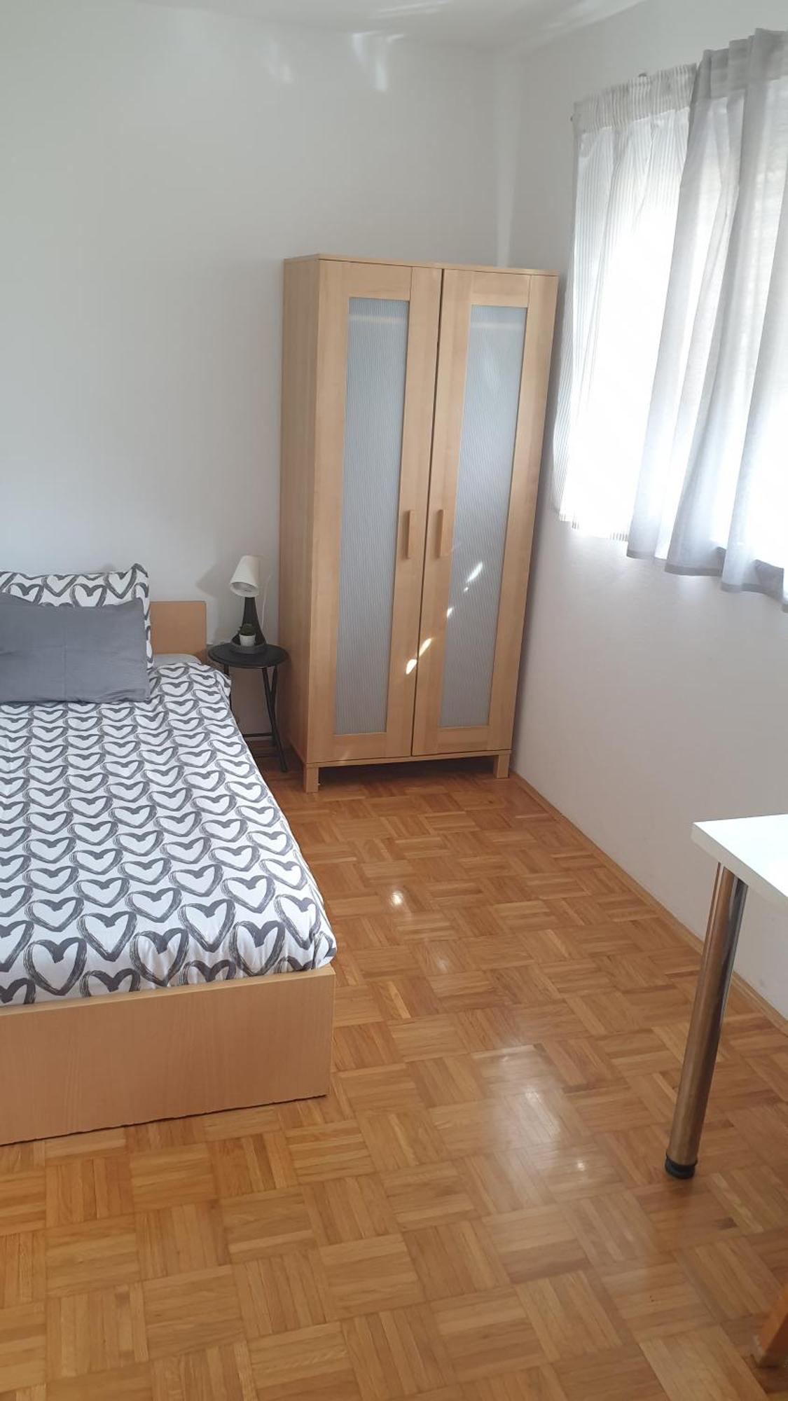 Emma - Free Parking, Ac, Wifi