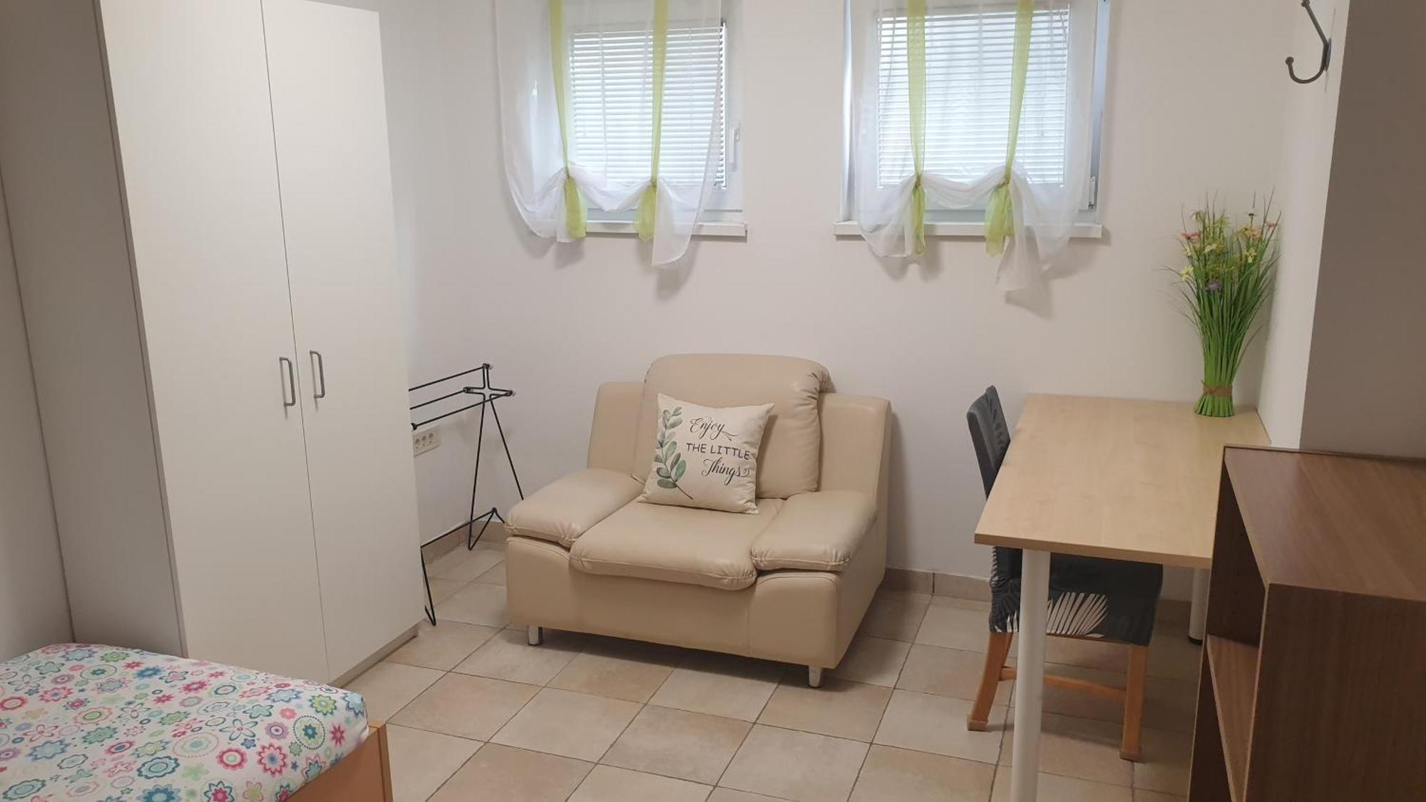 Apartmán Emma - Free Parking, Ac, Wifi
