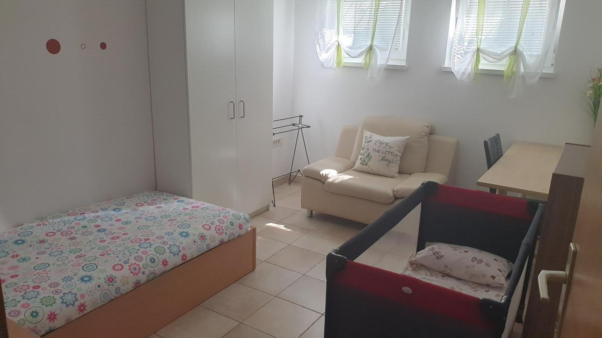 Emma - Free Parking, Ac, Wifi Apartmán
